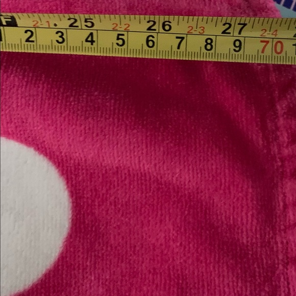Minnie Mouse Towel Hooded pink & white polka dots 100% organix cotton towel - Picture 9 of 9